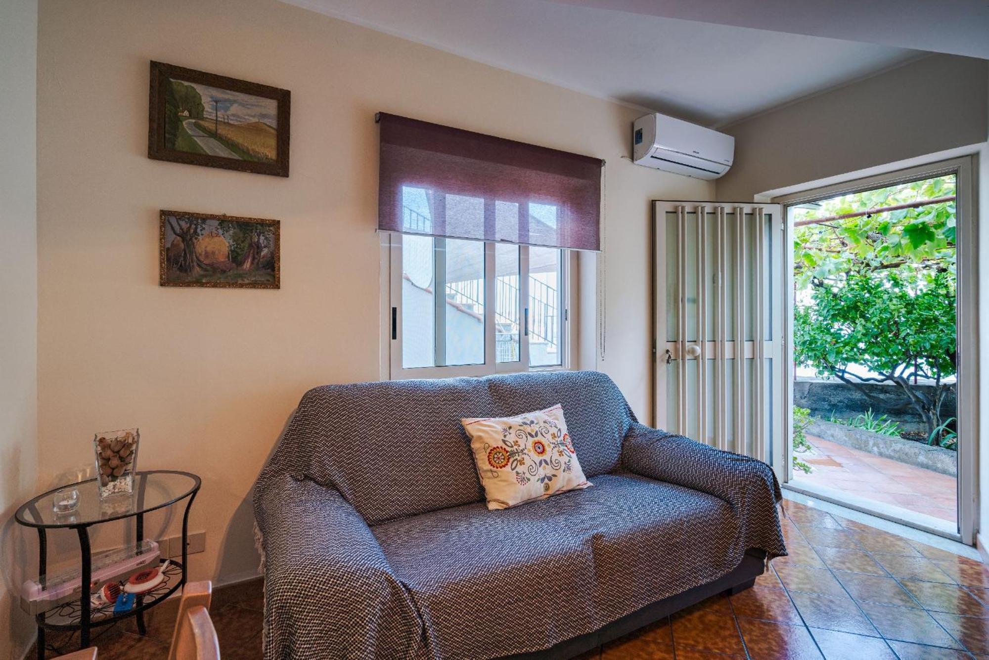 The Lemon Tree Apartment Taormina Bagian luar foto