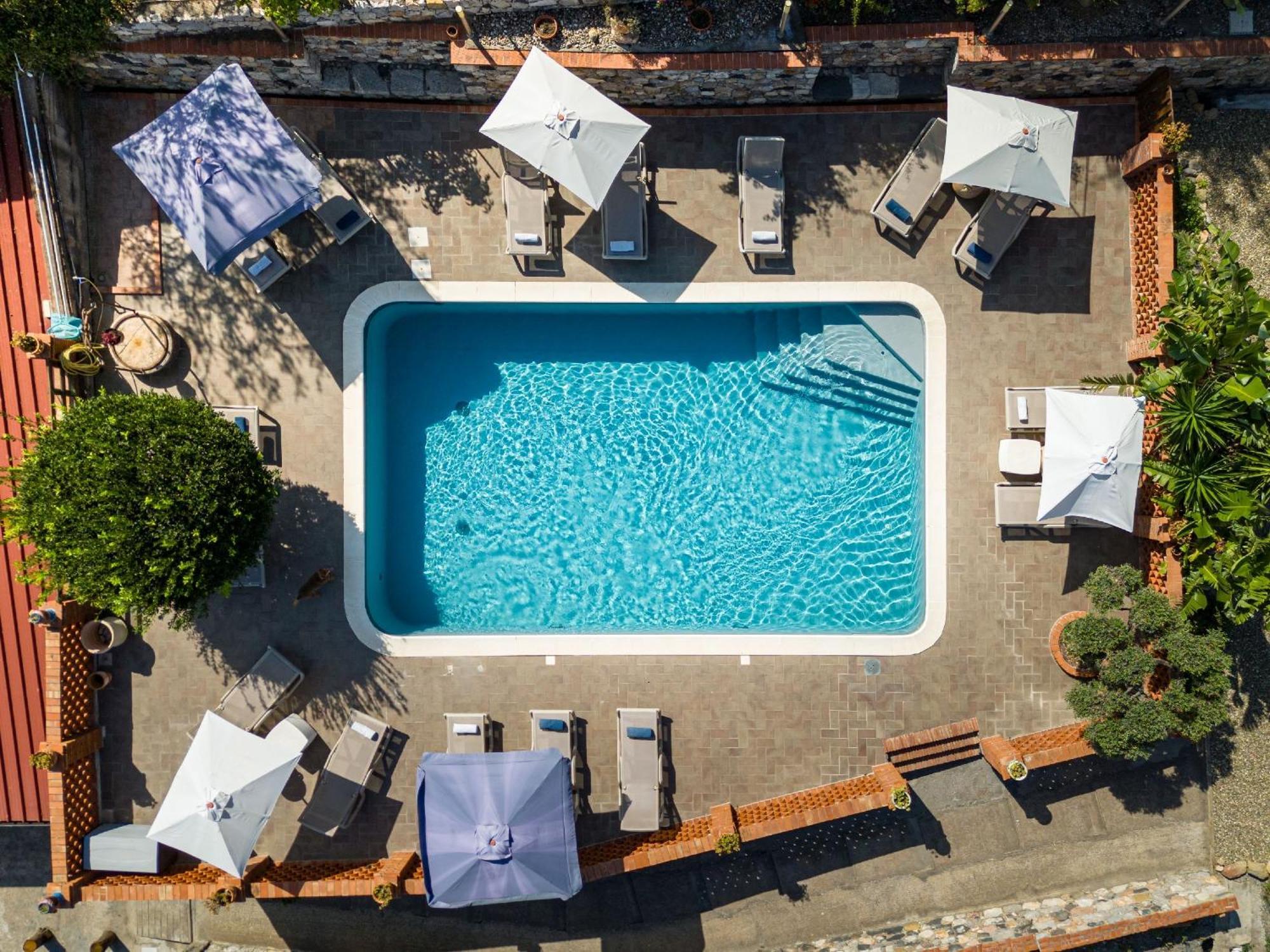 The Lemon Tree Apartment Taormina Bagian luar foto