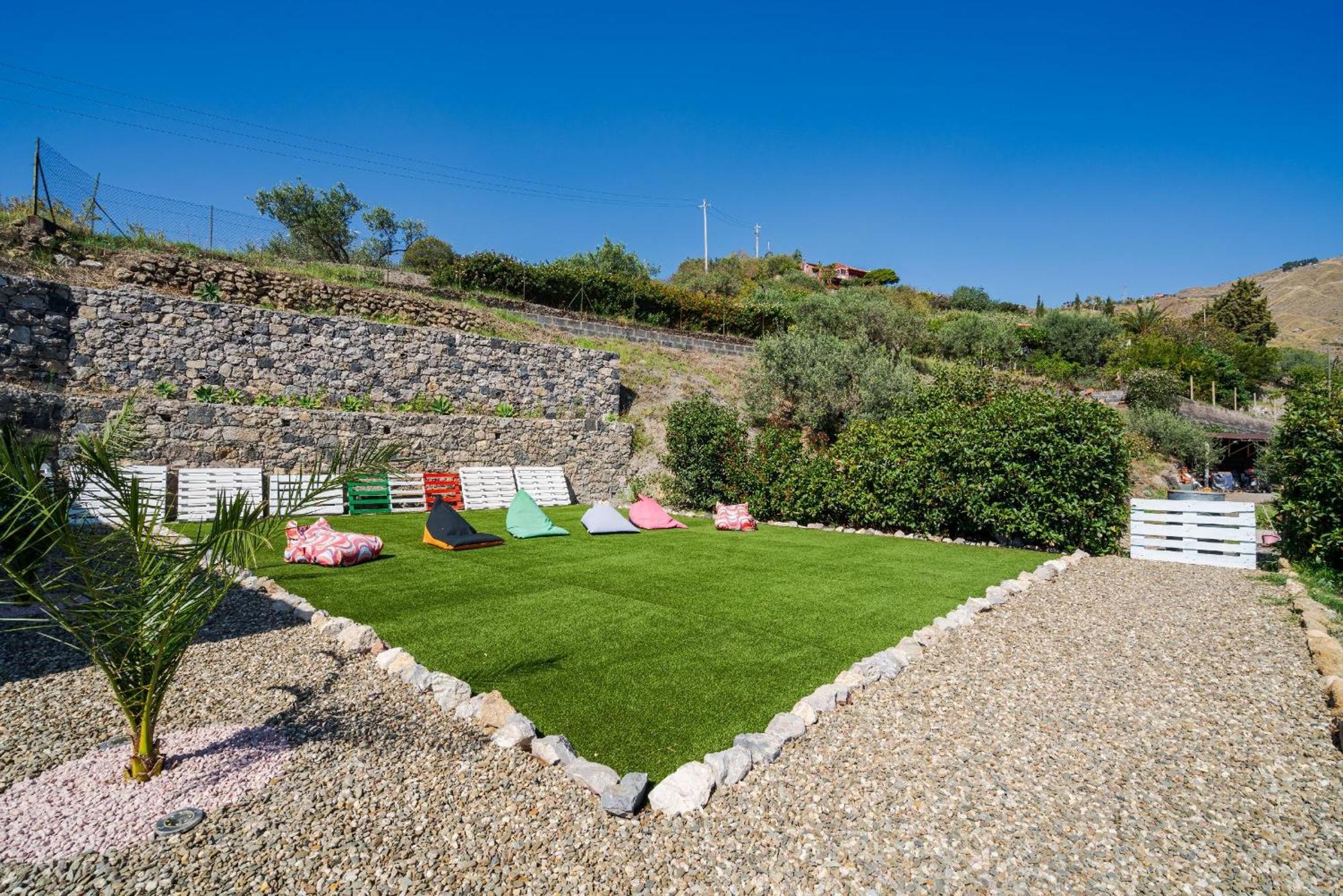 The Lemon Tree Apartment Taormina Bagian luar foto