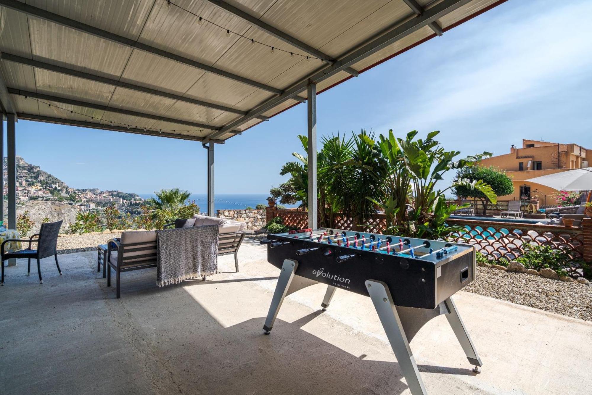 The Lemon Tree Apartment Taormina Bagian luar foto