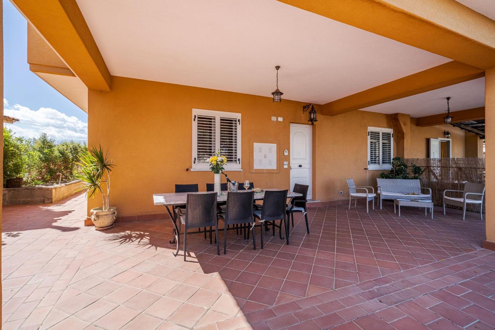 The Lemon Tree Apartment Taormina Bagian luar foto